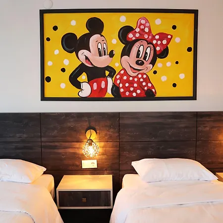 Ξενοδοχείο Sar-per *