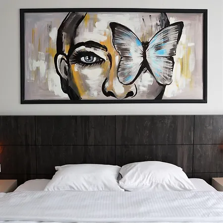 Sar-per Ξενοδοχείο